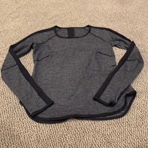 Lululemon swiftly tech reversal shirt